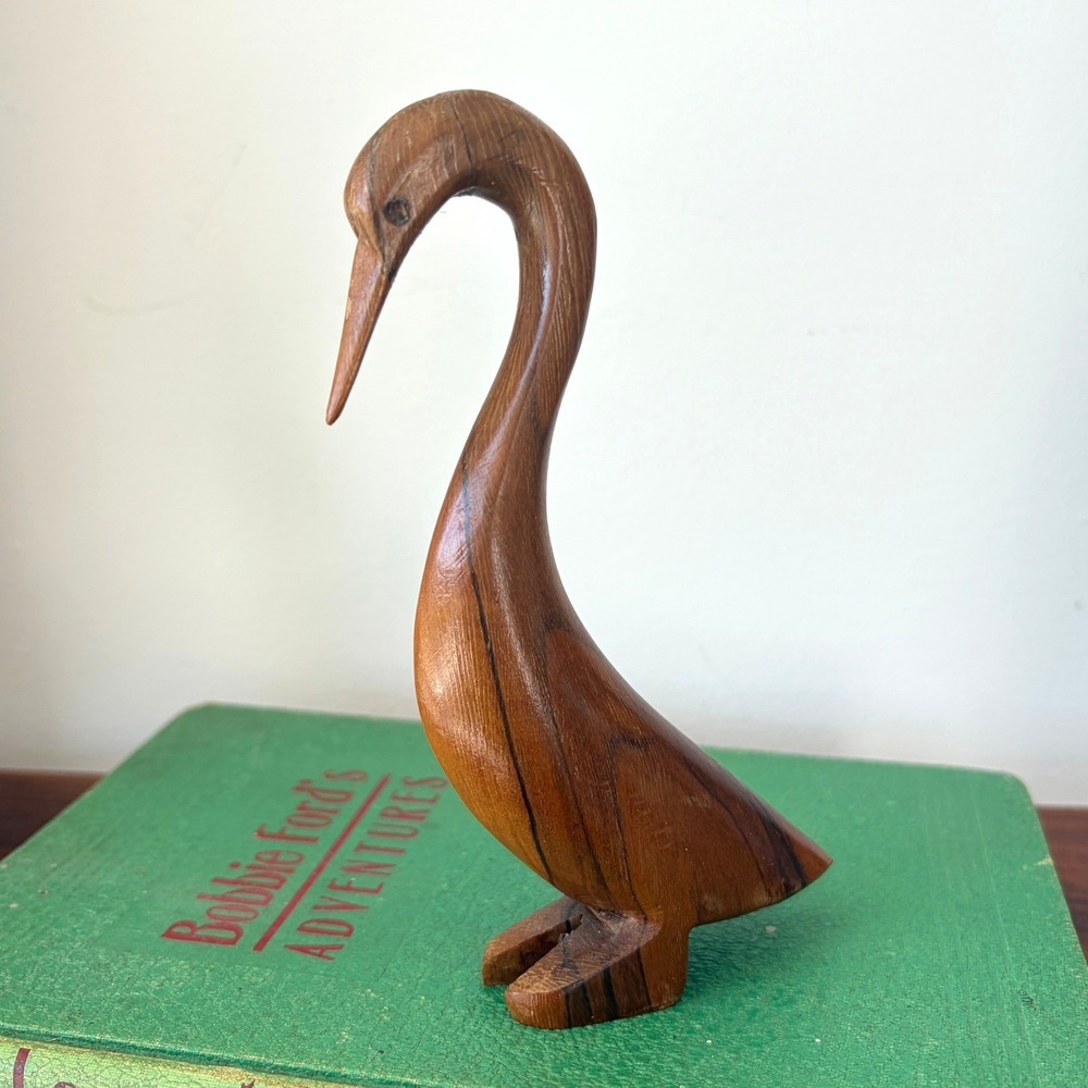 Vintage Hand Carved Wood Bird Figurine MCM Minimalist Crane Heron Statue 5.5in